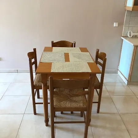 Petros & Appartement Lixouri