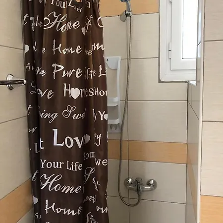 Apartamento Petros &